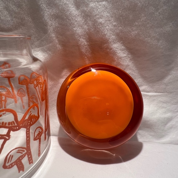 Vintage Retro ‘Mushrooms’ Kitchen Glass Storage Jar - Picture 6 of 7